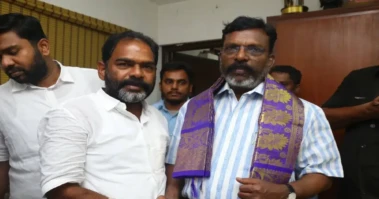 விசிக-விலிருந்து திடீரென விலகிய முன்னாள் எம்.எல்.ஏ.. திருமாவளவனின் நிலைப்பாடுகளுக்கு கடும் கண்டனம்!