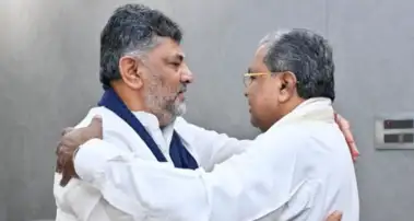DKS, Siddaramaiah set for K'taka Cabinet huddle in Delhi