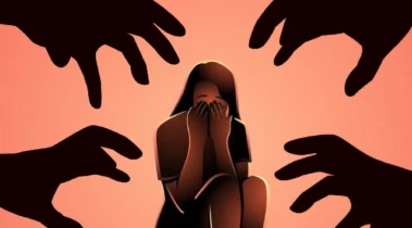 'ആളുകള്‍ വരുമ്പോള്‍ നമ്മുടെ വസ്‌ത്രമഴിക്കാന്‍പോലും അവിടെ സ്‌ത്രീകളുണ്ട്, എന്തൊക്കെ ചെയ്‌തെന്ന്‌ പോലും ഓര്‍മയില്ല'- ഞെട്ടിക്കുന്ന വെളിപ്പെടുത്തല്‍