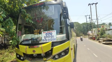 ଘରୋଇ ବସ୍‌ ର ମନମାନି: ୭୦ଟି ମୋବାଇଲ ପେଟି ଗାୟବ ନେଇ ଥାନାରେ ଅଭିଯୋଗ