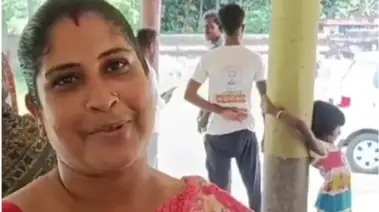 অন্নপূর্ণা ভাণ্ডারের ফর্ম ফিলাপ শুরু - বুথে বুথে উপচে পড়া ভিড়, খুশি  মা-বোনেরা