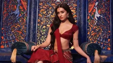 ৩৯ বছরেও কিশোরীর মতো জেল্লা, জানুন গোপন রহস্য
