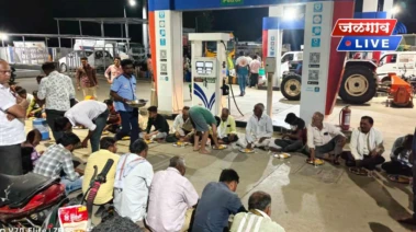 धरणगावातील पवार पेट्रोलियमचा अनोखा उपक्रम; डिझेलसाठी ताटकळणाऱ्या शेतकऱ्यांसाठी थेट पंपावरच भोजनाची व्यवस्था