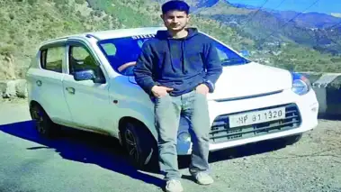 चमेरा-एक के जलाशय में गिरी पिकअप , 21 वर्षीय युवक लापता - Divya Himachal
