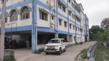 মালদার হোল্ডিং সেন্টারে আটক ৯ বাংলাদেশি, থাকার-খাওয়ার ব্যবস্থায় জোর প্রশাসনের