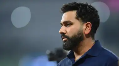 Rohit Sharma: पद्मश्री अवॉर्ड समारोह में क्यों नहीं पहुंचे रोहित शर्मा? सामने आई बड़ी वजह