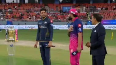 2 Tosses At IPL 2026 Qualifier 2 Creates Confusion; Netizens Cry 'Toss Fixing'