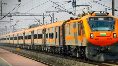 Chennai - Bangalore Train Cancelled: ചെന്നൈ-ബെംഗളൂരു യാത്രക്കാര്‍ക്ക് തിരിച്ചടി; ഒരു മാസത്തേക്ക് ട്രെയിനില്ല!