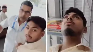 टिकट होने के बावजूद TTE ने पकड़ा यात्री का कॉलर! वायरल वीडियो पर भड़के लोग, कार्रवाई की मांग