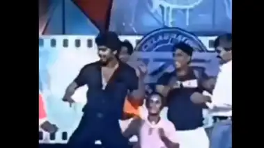 మెగాస్టార్ చిరంజీవి ఇంద్ర వీణ పాటకు తమిళనాడు సీఎం విజయ్ స్టెప్పులు, వీడియో