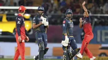 IPL 2026 Final: ഫൈനലില്‍ കാത്തിരിക്കുന്നത് റണ്‍മഴയോ? ആര്‍സിബി സിംഹാസനം കാക്കുമോ, അതോ ഗുജറാത്ത് അട്ടിമറിക്കുമോ?