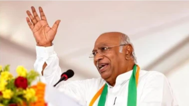 चार दिन में दूसरी बार पेट्रोल-डीजल महंगा होने पर भड़के खड़गे, बोले मोदी मॉडल ने जनता पर डाला बोझ