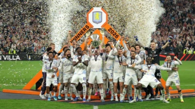 Aston Villa end 30-year trophy drought with dominant Europa League final win over Freiburg