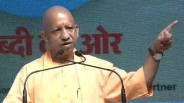 .'जगह नहीं है तो संख्या कम कर लो', सड़क पर नमाज को लेकर बोले CM योगी.,