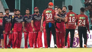 IPL 2026: Hyderabad ride batting fireworks to overpower RCB; Virat Kohli's team enter Qualifier 1 despite defeat