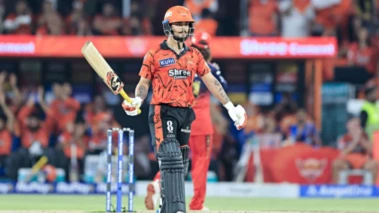 हैदराबाद से हार के बाद भी टॉप-2 में RCB, SRH ने 55 रनों से हराया