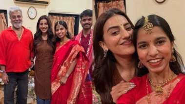 Maithili Thakur के लाइव कॉन्सर्ट में पहुंचीं अक्षरा सिंह, सुरों के जादू से प्रभावित होकर लुटाया प्यार