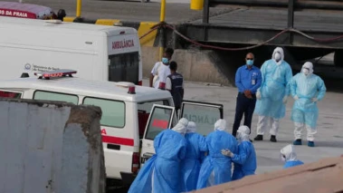 Cruise Ship with Hantavirus Cases Heads to Canary Islands Amid Health Precautions