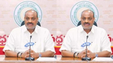 ఏపీ ప్రభుత్వం కీలక నిర్ణయం: రైతులకు ప్రత్యేక యూరియాకార్డుల విధానం... ఈ కార్డుల వల్ల ప్రయోజనాలు ఇవే!