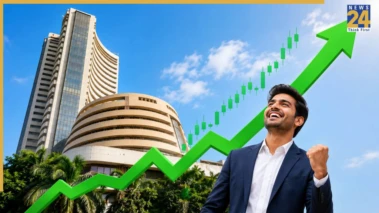 [Sensex Today] Share Market Highlights: Sensex closes 135 points lower, Nifty 50 ends at 23,654; Bajaj Finance, Tech Mahindra top losers