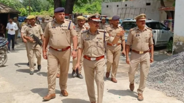 थूककर चटाया, जूते में पानी पिलाया. पिता-पुत्र संग दबंगों ने क्यों की हैवानियत? शर्मसार कर देगी कहानी