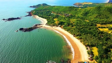 UP Mini Goa Chuka Beach Travel 2026: 5 से 8 हजार में गोवा वाला मजा! यूपी का ये 'मिनी गोवा' बना फैमिलीज की पहली पसंद
