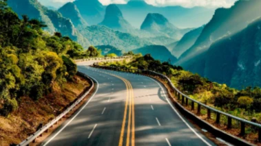 Top 10 Countries with Best Road Networks in the World for Easy Travel