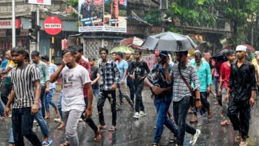 Kerala Weather Forecast: ന്യൂനമര്‍ദ്ദവും കാലവര്‍ഷവും ഒന്നിച്ച്‌; വരും ദിവസങ്ങളില്‍ അതിശക്തമായ മഴ, ഇമിന്നലും കാറ്റും