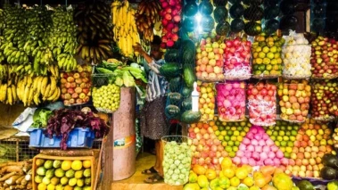 മാമ്പഴക്കാലം കഴിഞ്ഞതോടെ മലയാളിക്ക് പ്രിയം ഈ പഴവര്‍ഗത്തോട്; കിലോയ്ക്ക് വില 300 വരെ