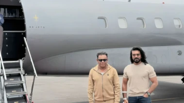 एआर रहमान ने शेयर की Ram Charan संग खास तस्वीर, Peddi के म्यूजिक लॉन्च को लेकर फैंस में बढ़ा उत्साह
