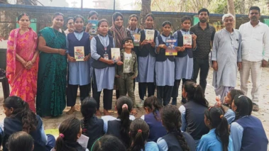 कैमूर : नगर पालिका मध्य विद्यालय में अंतर्राष्ट्रीय महिला दिवस की पूर्व संध्या पर निबंध एवं भाषण प्रतियोगिता आयोजित