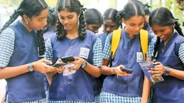 Tamil Nadu SSLC Result 2026: 10ஆம் வகுப்பு தேர்வு முடிவுகள் வெளியானது.. மாணவர்களை விட மாணவிகளே அதிகம் தேர்ச்சி.. முழு விவரம்..