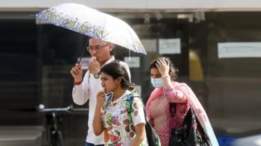 नौतपा से पहले आग बरसाता सूरज, दिल्ली और यूपी में तापमान रिकॉर्ड स्तर पर - Sanjeevni Today