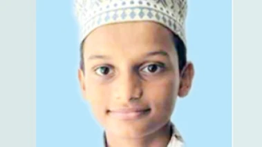 കളിക്കുന്നതിനിടെ പന്ത് പുഴയില്‍ വീണു, പന്തെടുക്കാൻ ഇറങ്ങിയ ഒമ്പതാം ക്ലാസുകാരന് മരണം