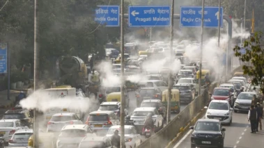 Delhi Weather Update: दिल्ली-NCR में आज और कल भीषण लू का अलर्ट, आपके इलाके में कब होगी बारिश?