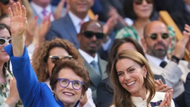 Billie Jean King degree: Tennis icon earns Cal State Los Angeles history BA at 82