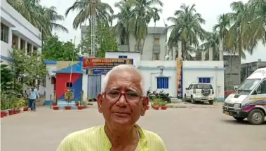 নবদ্বীপ থানার পক্ষ থেকে চুরি যাওয়া মোবাইল মালিকদের কাছে ফেরানো হলো