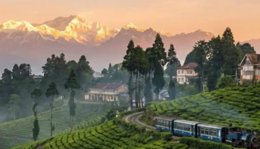9 Tourist Places To Explore In Darjeeling