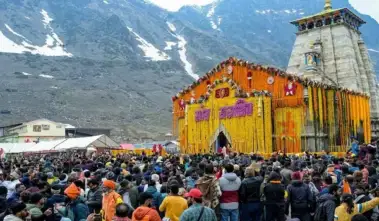 रिकॉर्ड तोड़ रही चार धाम यात्रा, 22 लाख से अधिक श्रद्धालुओं ने किये दर्शन, जून महीने में और बढ़ेगा आंकड़ा