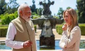 WORLD : पीएम मोदी के सामने हिंदी बोलने लगीं मेलोनी, कहा- परिश्रम ही सफलता की कुंजी, वायरल हो रहा वीडियो