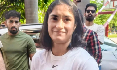 HC pulls up WFI over decision to declare Vinesh Phogat ineligible