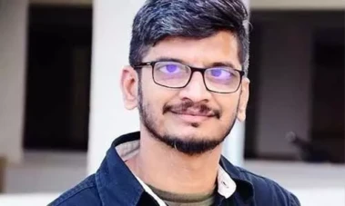 నా తల్లిదండ్రులకు రక్షణ కల్పించండి: అనంత శ్రీరామ్