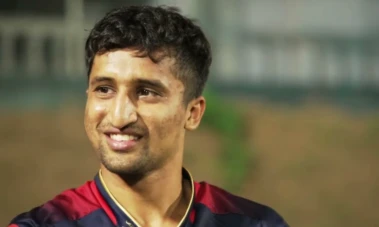 সিসোদিয়াকে সই করালো কেকেআর