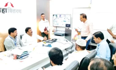 महावितरण जनता की सेवा करती है या परेशानी?