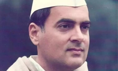 राजीव गांधी हत्या प्रकरणात सूडाऐवजी क्षमेचा मार्ग निवडणाऱ्या प्रियंका गांधी!
