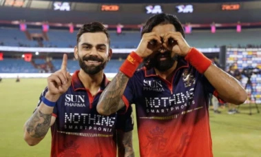 RCB ने पक्की की प्लेऑफ में जगह, बाकी टीमों में कड़ा मुकाबला, जंग हुई और भी रोमांचक