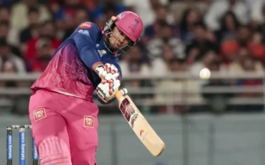 RR vs LSG: जयपुर में आया वैभव सूर्यवंशी का तूफान, राजस्थान ने लखनऊ को 7 विकेट से रौंदा, प्लेऑफ की उम्मीदें बरकरार.देखें VIDEO