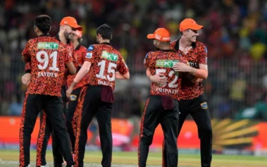Clinical Sunrisers Hyderabad Seal Playoff Berth with Five-Wicket Victory Over Chennai Super Kings