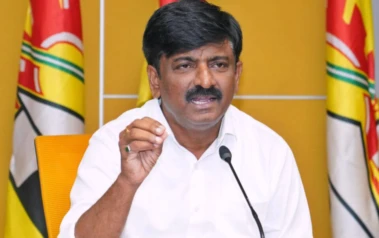 హత్యలే రాజకీయం గా ఎదిగిన వైఎస్ కుటుంబం