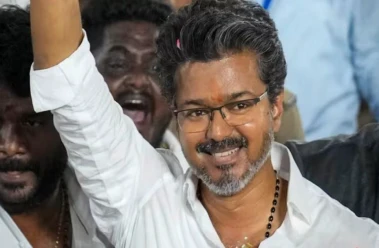 'ಗೆಲುವು ನಿಶ್ಚಿತ': 12ನೇ ತರಗತಿ ವಿದ್ಯಾರ್ಥಿಗಳಿಗೆ 'ದಳಪತಿ' ವಿಜಯ್ ಶುಭ ಹಾರೈಕೆ; ಇದರಲ್ಲಿದೆಯೇ ರಾಜಕೀಯ ಸಂದೇಶ?